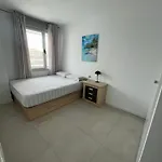 Brand New On Floor, 5 Min From Center, 15 Min From Apartamento *